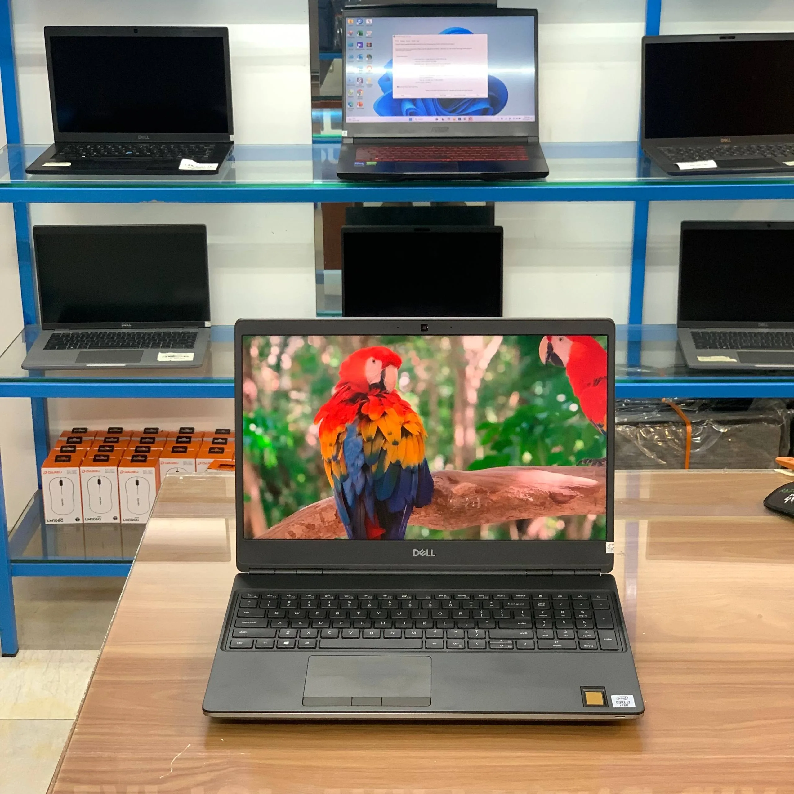 Laptop Cũ Dell Precision 7550 (Core i7-10850H, RAM 16GB, SSD 512GB, VGA NVIDIA Quadro T2000 4GB, 15.6 inch FHD